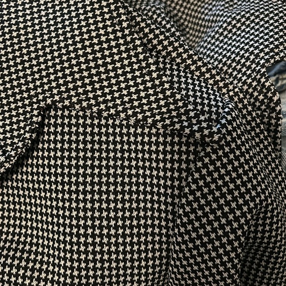 Vintage houndstooth jacket w belt - Picture 9 of 9